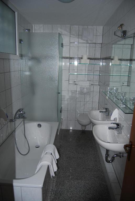 Landhotel St. Gereon Nackenheim Rom bilde